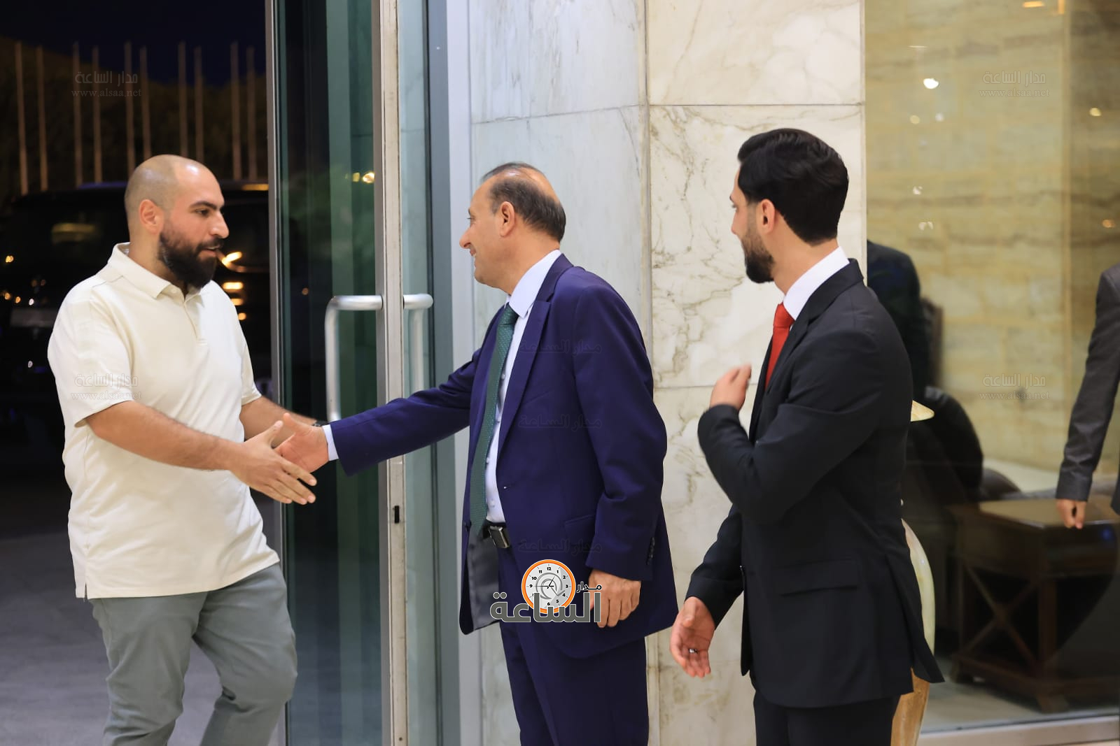 Madar Al-Saa Images 0.1867644229614991