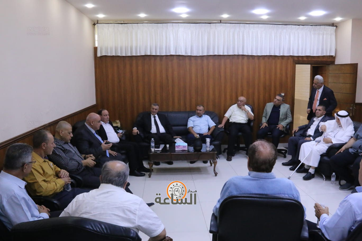 Madar Al-Saa Images 0.7186787638800954