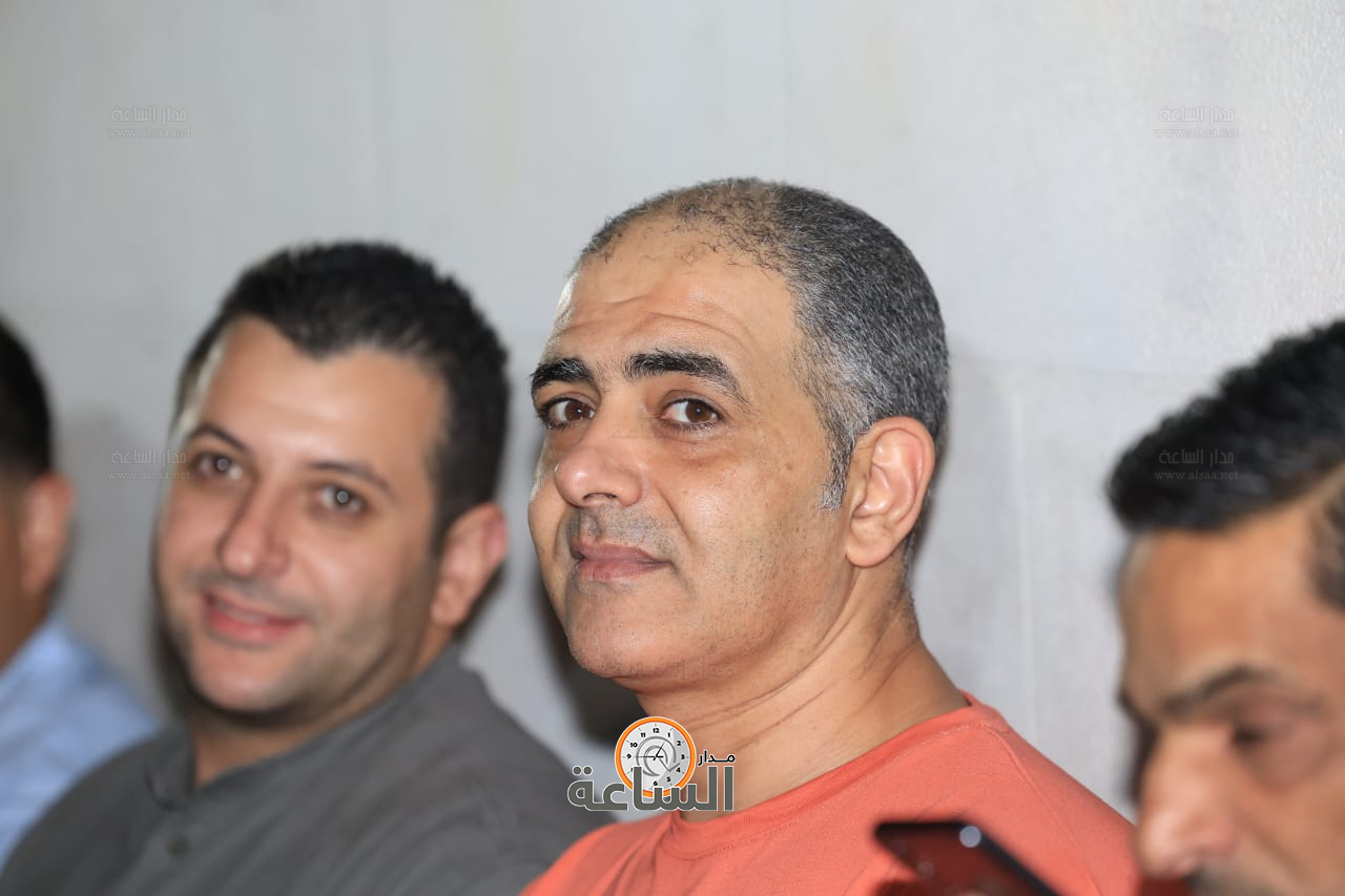 Madar Al-Saa Images 0.18120976195749072