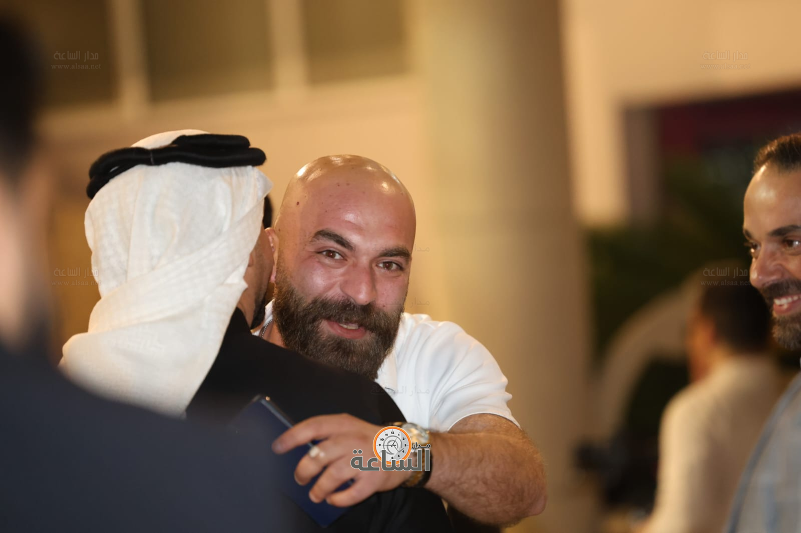 Madar Al-Saa Images 0.5636344653254368