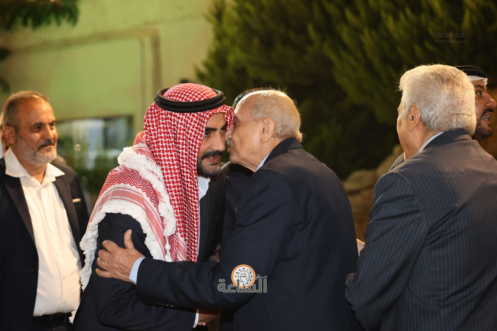 Madar Al-Saa Images 0.1570367961006598