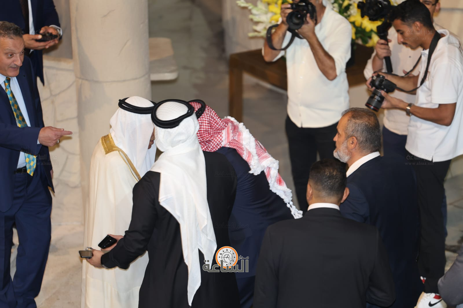 Madar Al-Saa Images 0.7276717495245164