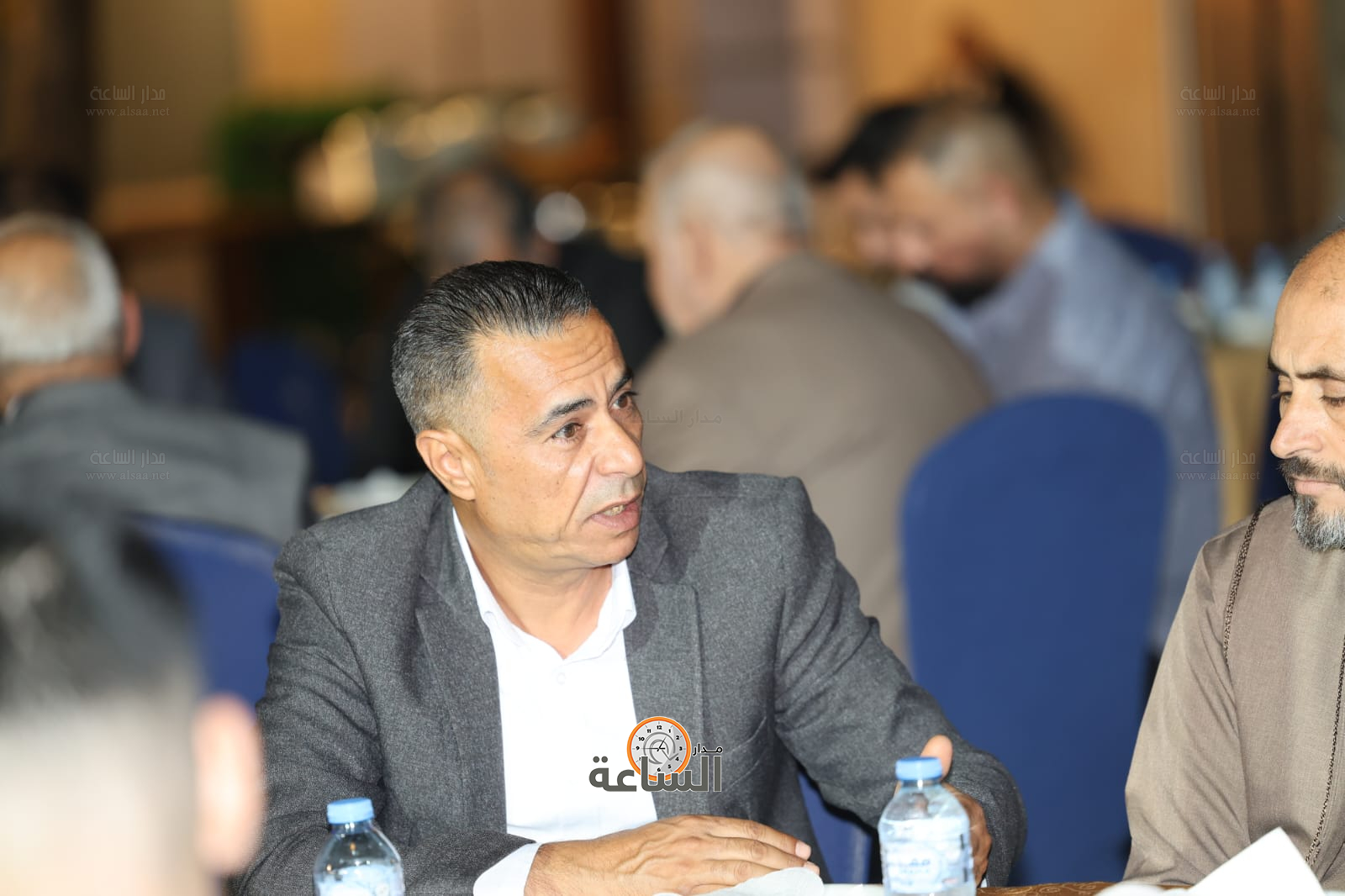 Madar Al-Saa Images 0.4205548512027435