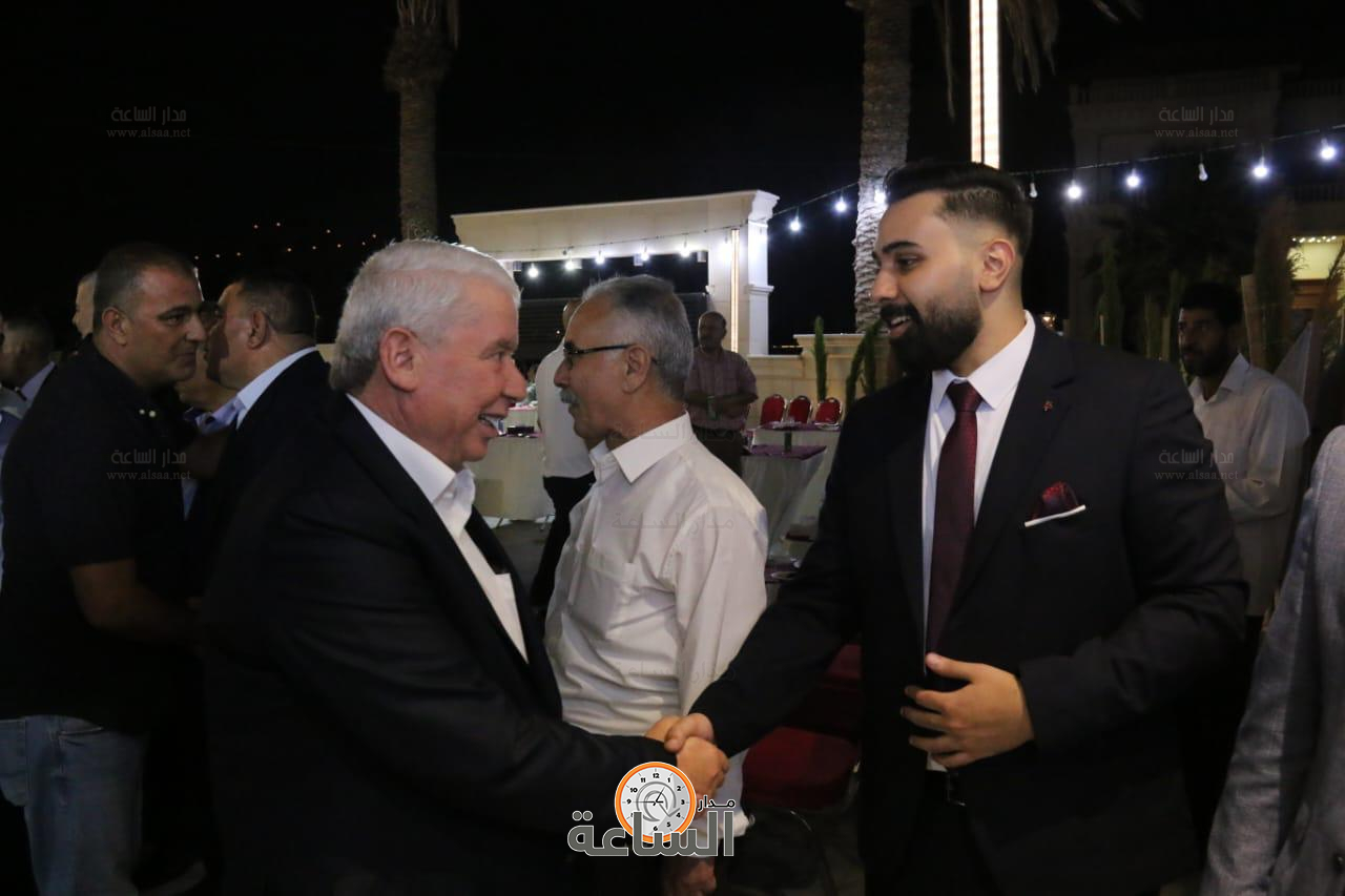 Madar Al-Saa Images 0.8849180475765325