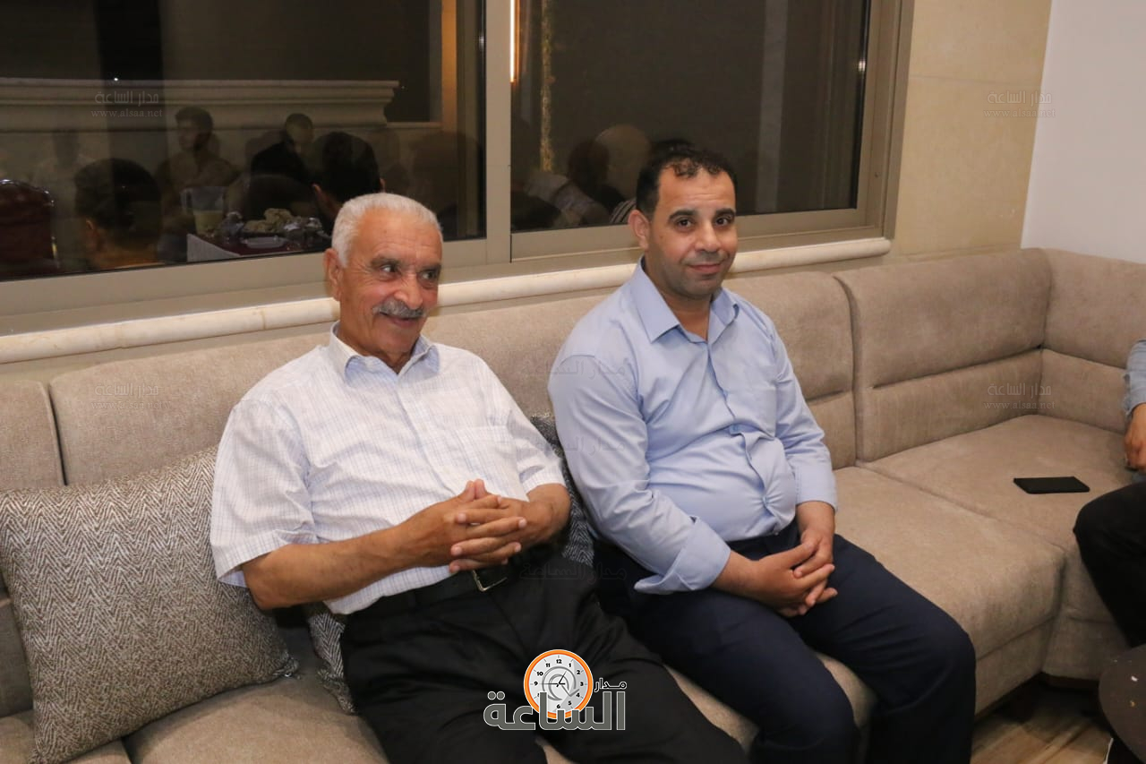 Madar Al-Saa Images 0.6538982058143785