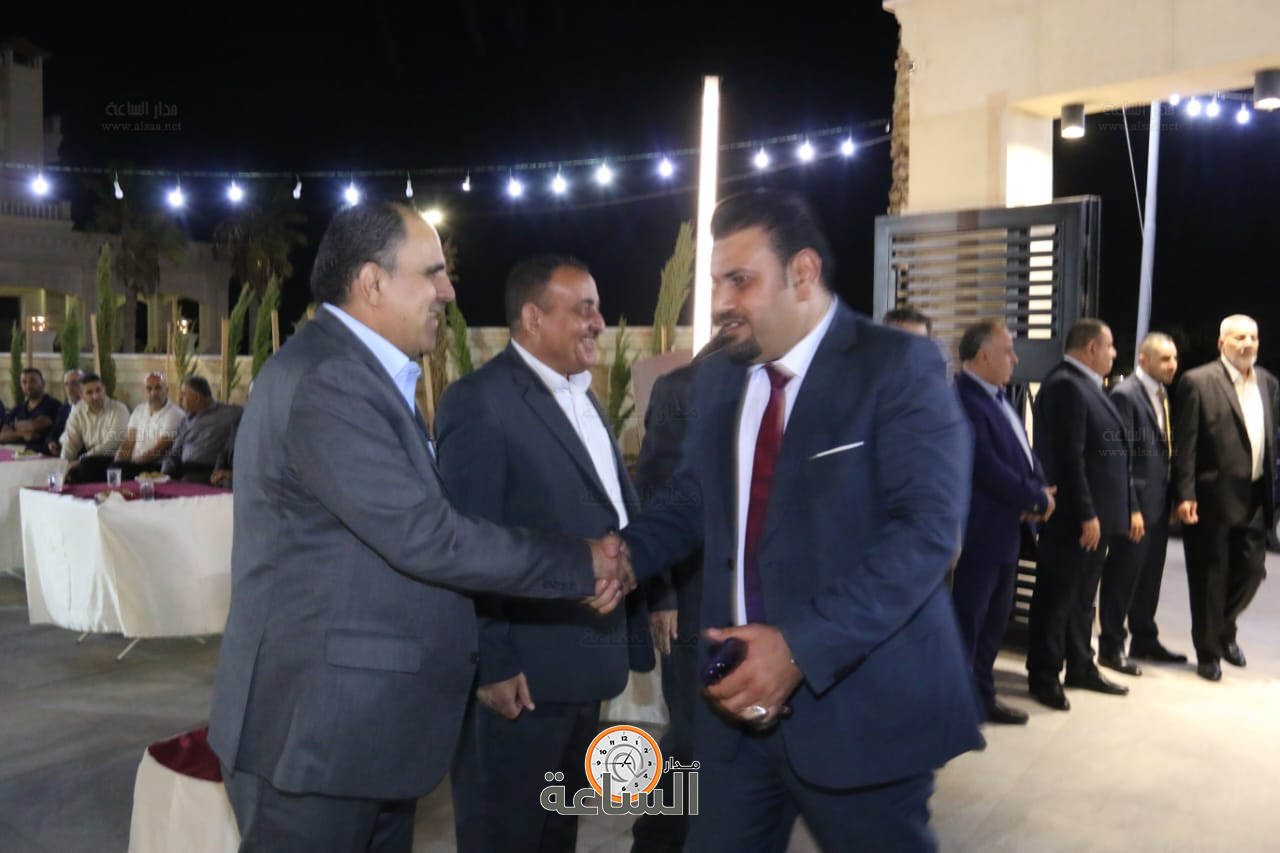 Madar Al-Saa Images 0.9977461711916845