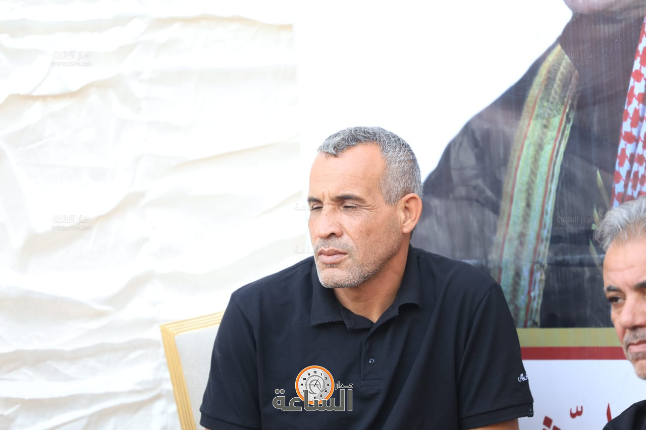 Madar Al-Saa Images 0.15053636170014184