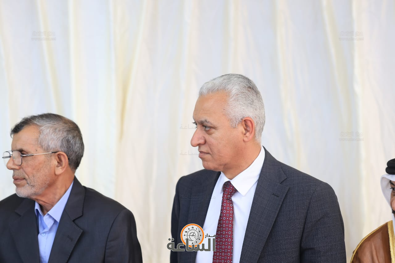 Madar Al-Saa Images 0.49015410588509434