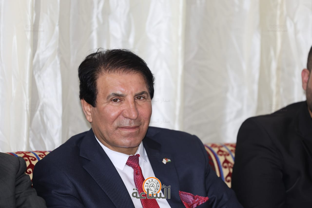 Madar Al-Saa Images 0.9524215217379527