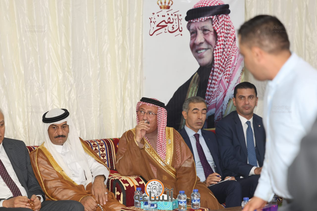 Madar Al-Saa Images 0.40372764039686615