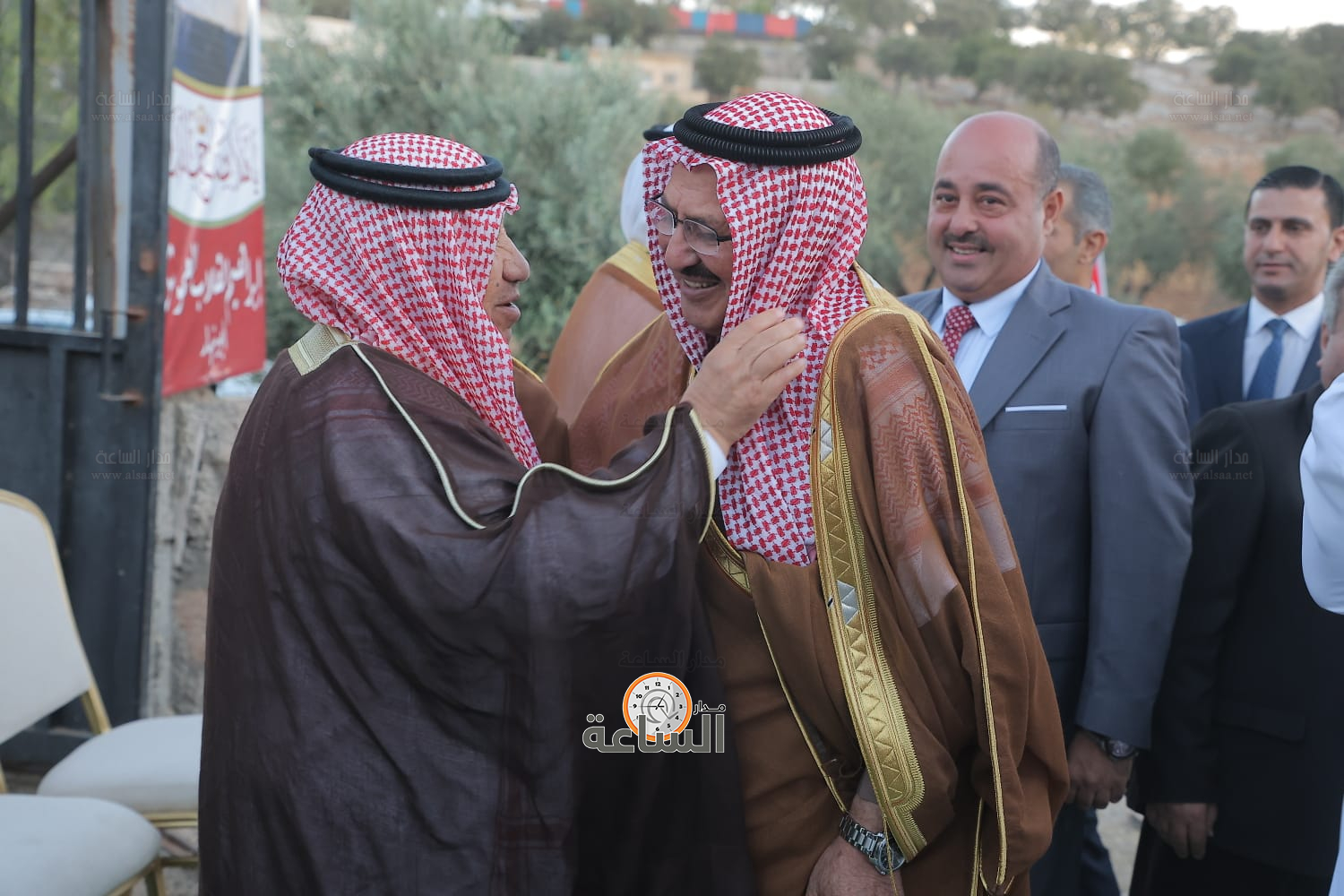 Madar Al-Saa Images 0.11892056459477274