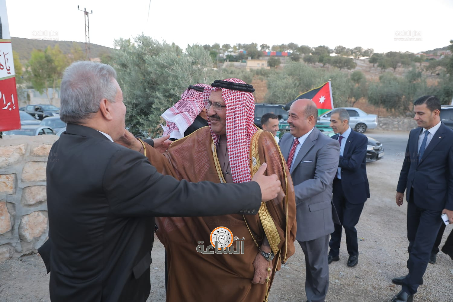 Madar Al-Saa Images 0.7615102506266898