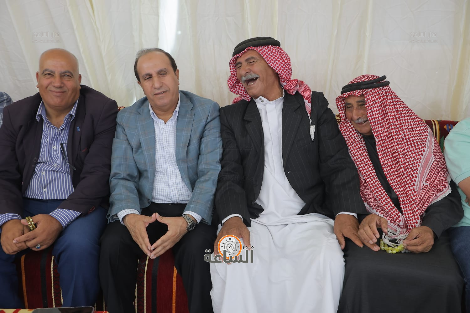 Madar Al-Saa Images 0.147222881149504