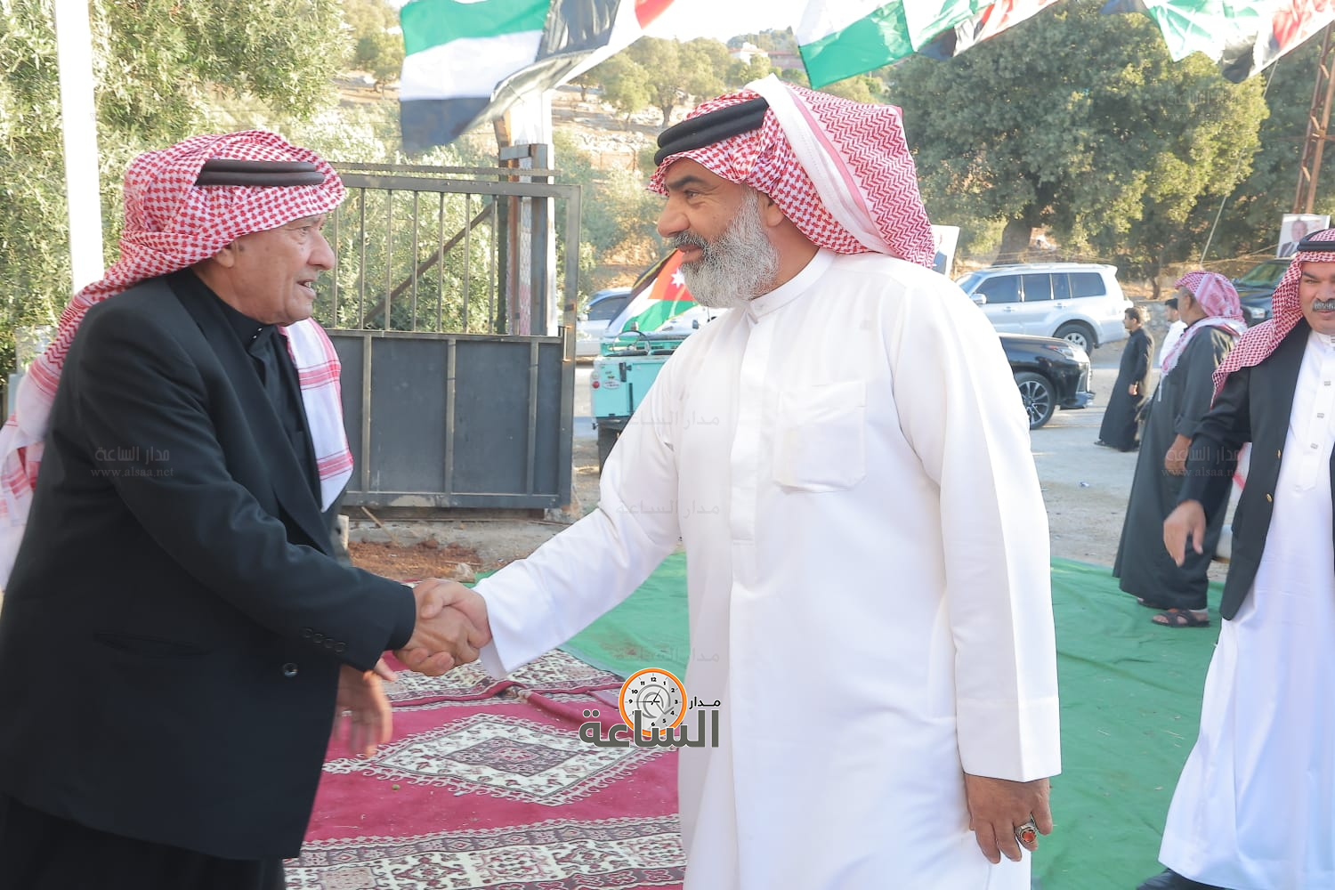 Madar Al-Saa Images 0.5759837101899733