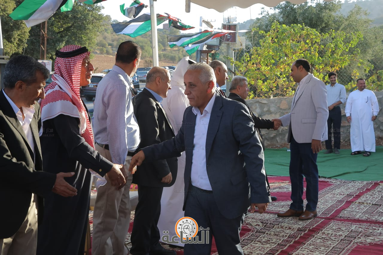 Madar Al-Saa Images 0.7295697080735347