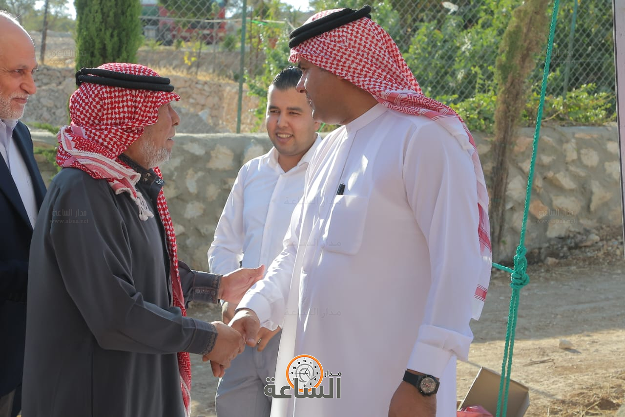 Madar Al-Saa Images 0.3746974962981262