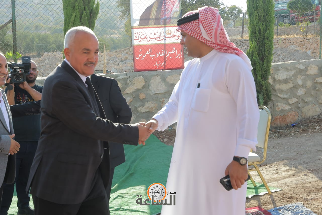 Madar Al-Saa Images 0.713801086217593