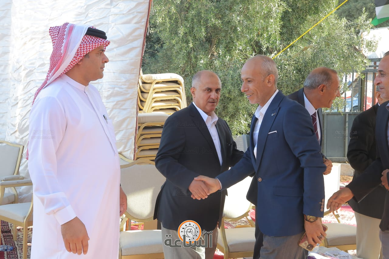 Madar Al-Saa Images 0.09013998089314801