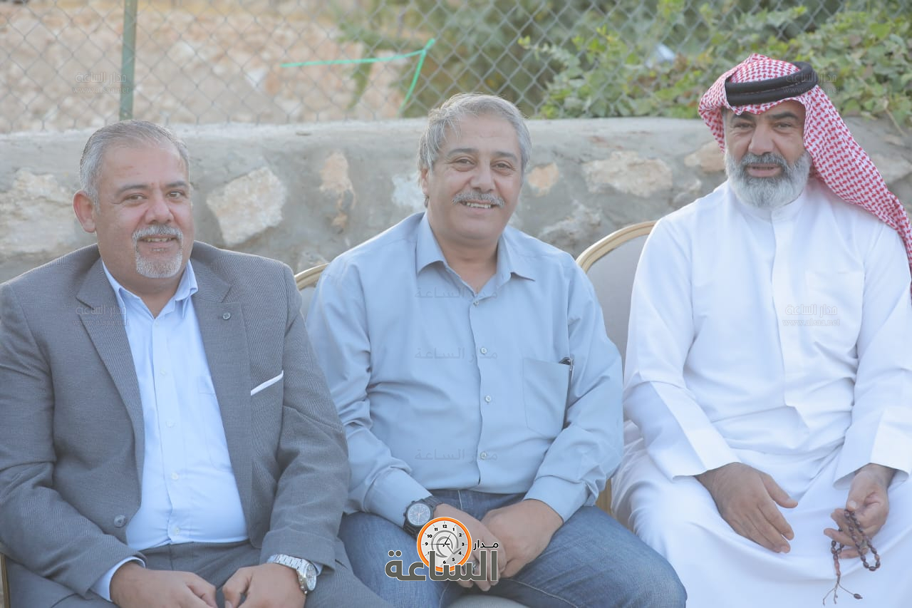 Madar Al-Saa Images 0.6874443358449733