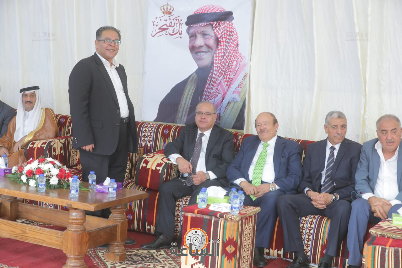 Madar Al-Saa Images 0.022281670868602443