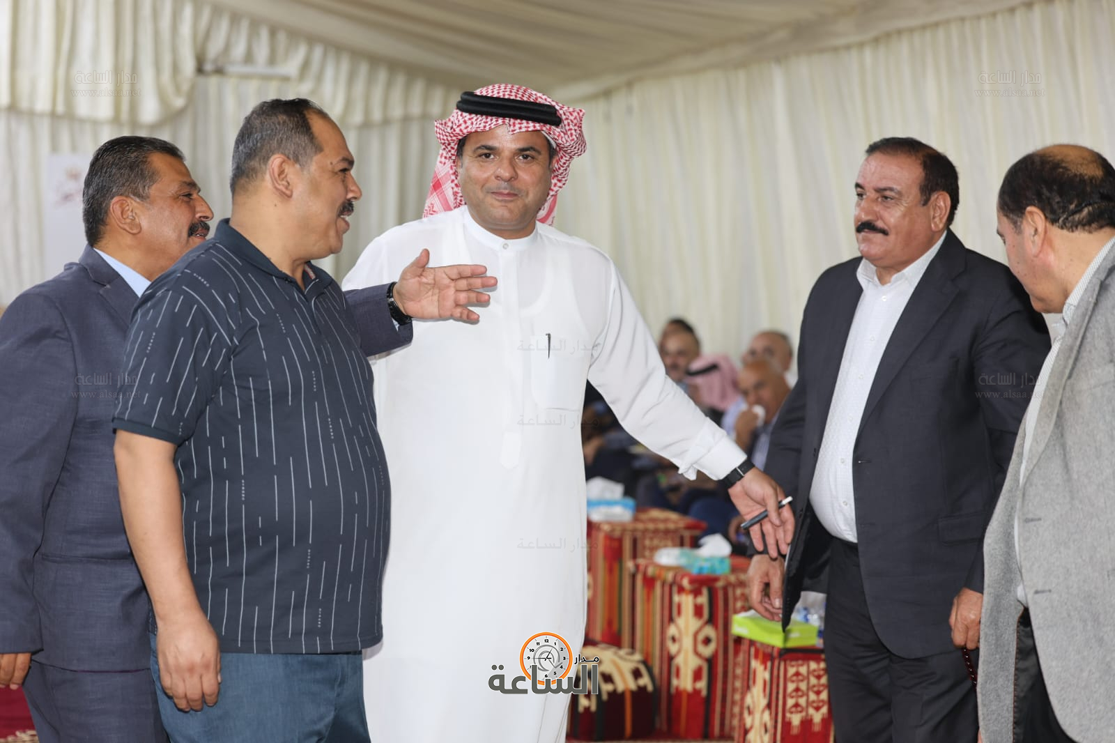 Madar Al-Saa Images 0.46659091643874007