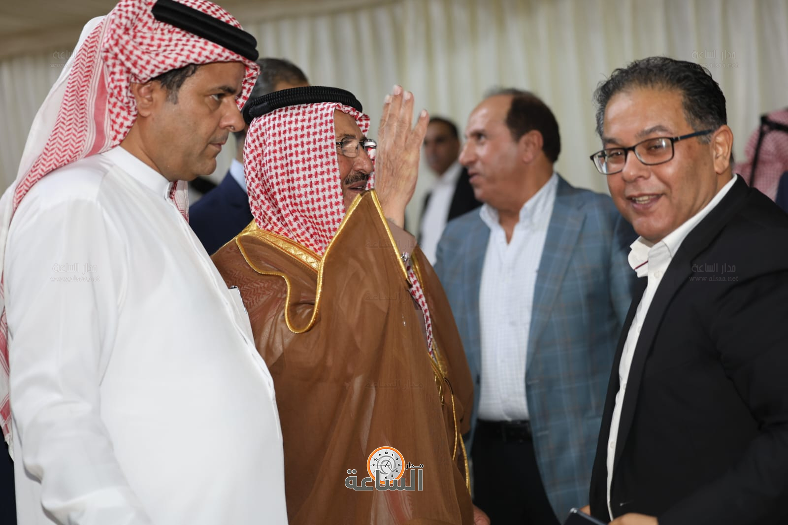 Madar Al-Saa Images 0.2403268190154838