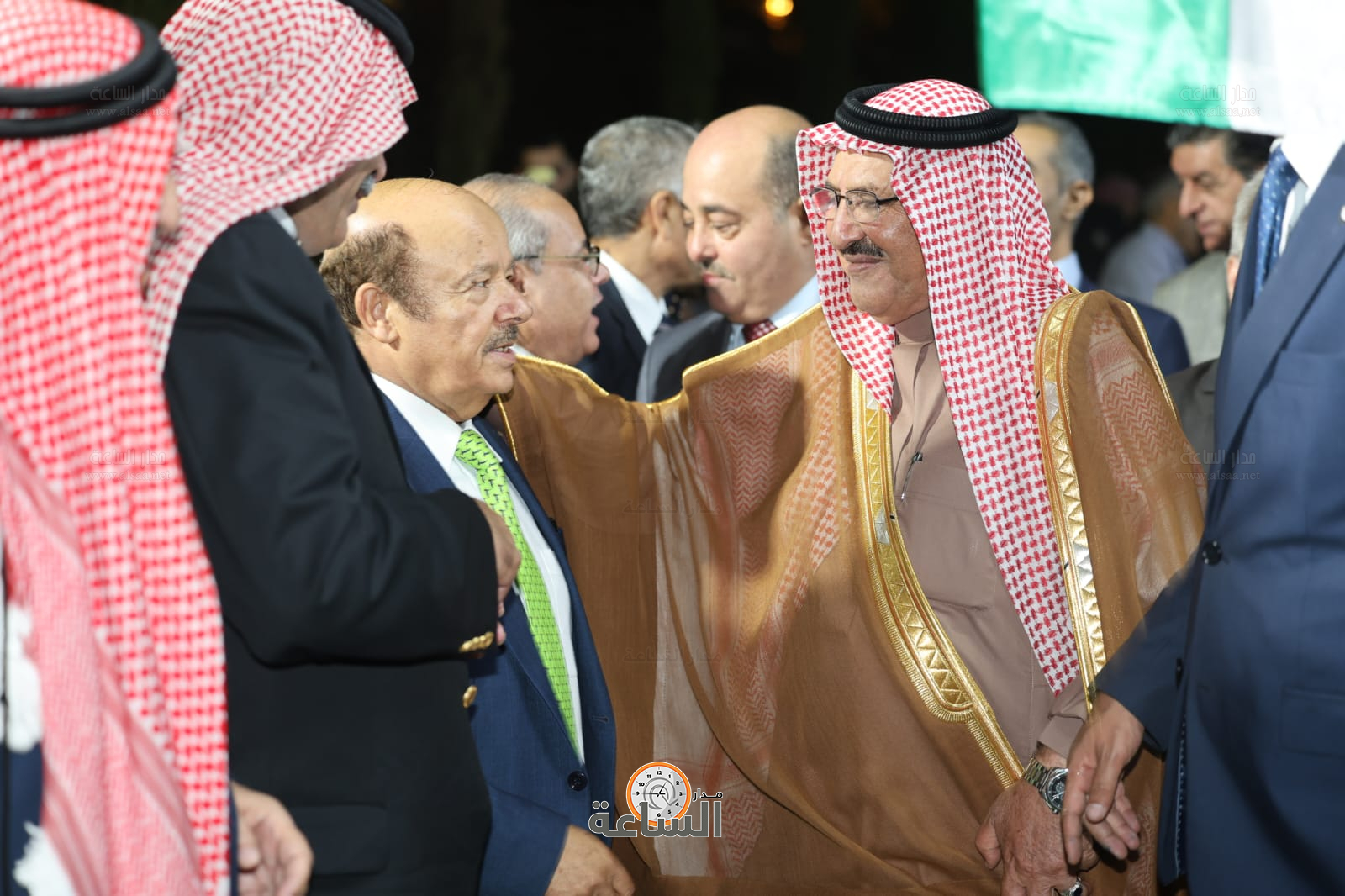 Madar Al-Saa Images 0.4029880053489119