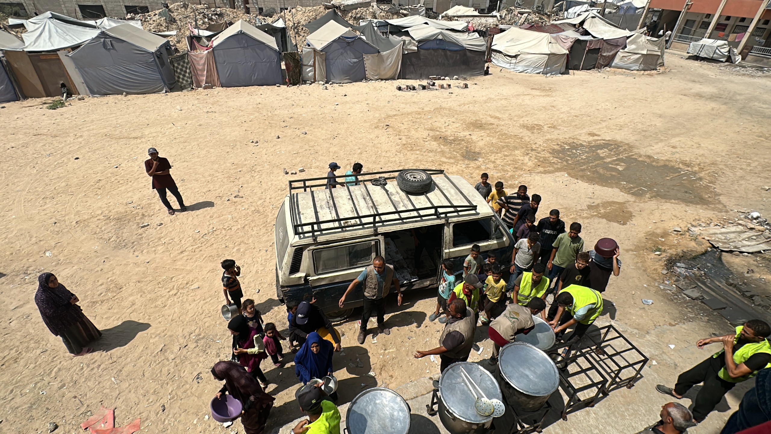 Madar Al-Saa Images 0.09842034064061622