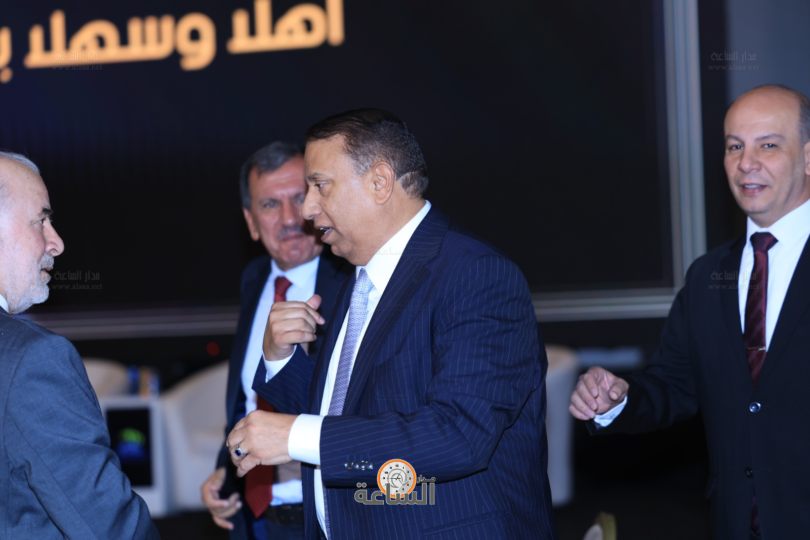 Madar Al-Saa Images 0.04470730285713853