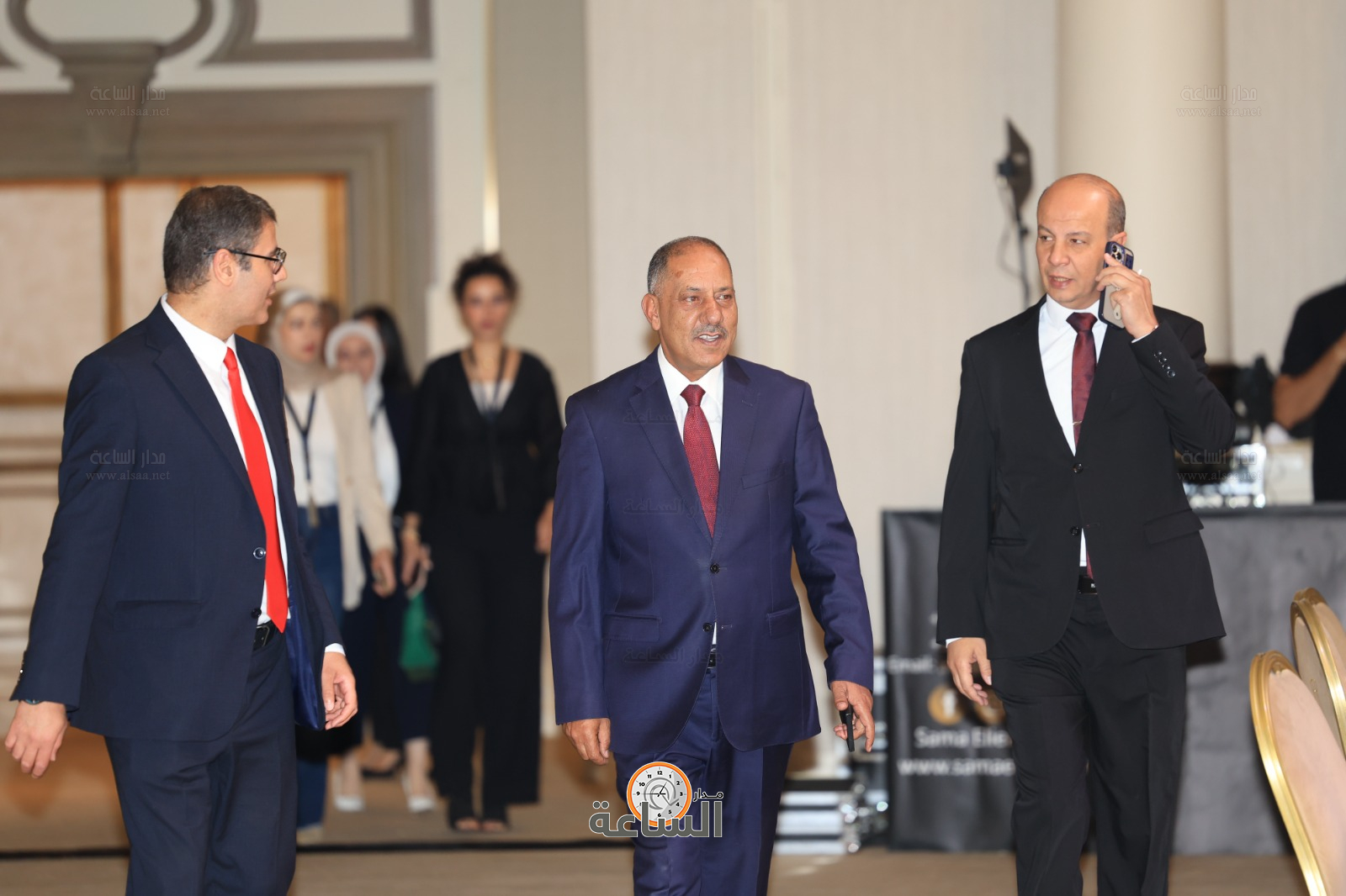 Madar Al-Saa Images 0.5524682451748725