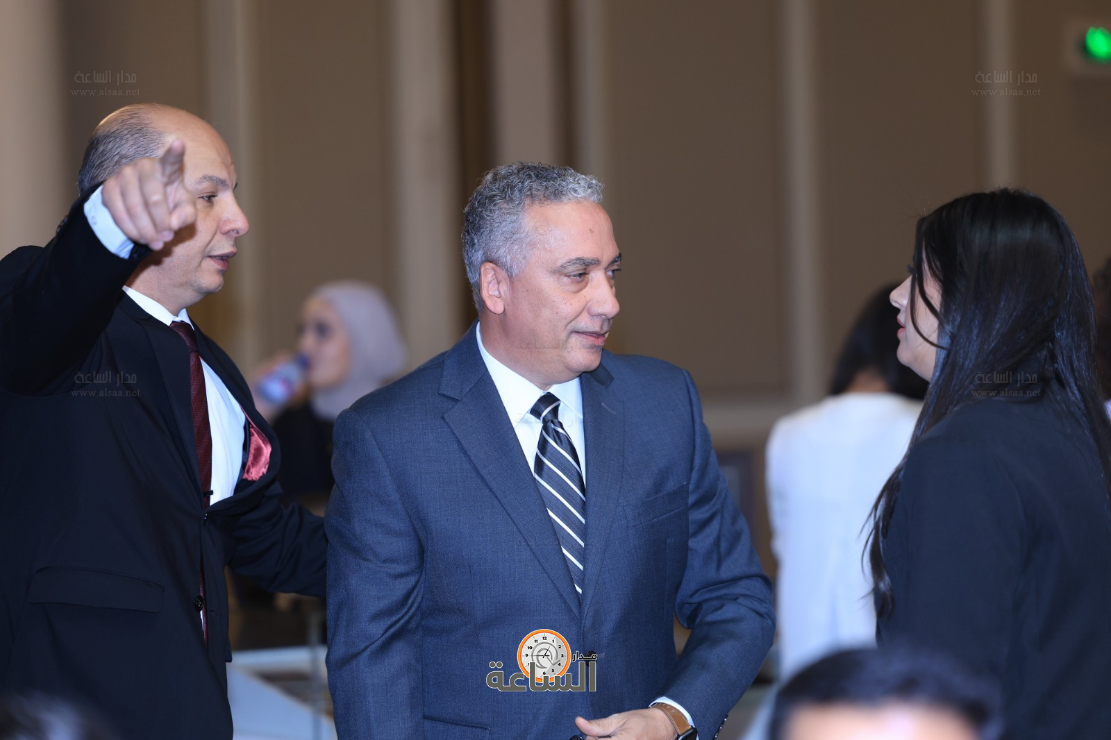 Madar Al-Saa Images 0.4911759386522476