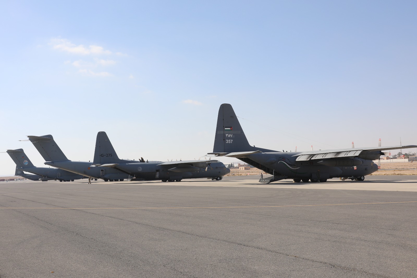 Madar Al-Saa Images 0.18222200141289413