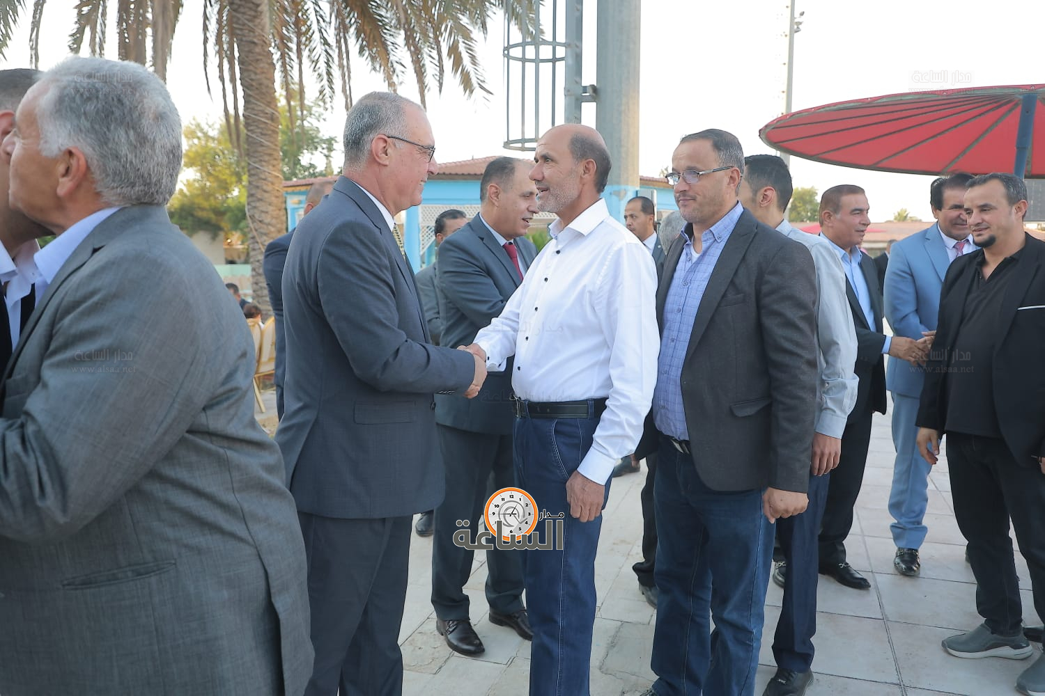 Madar Al-Saa Images 0.3735493767433785