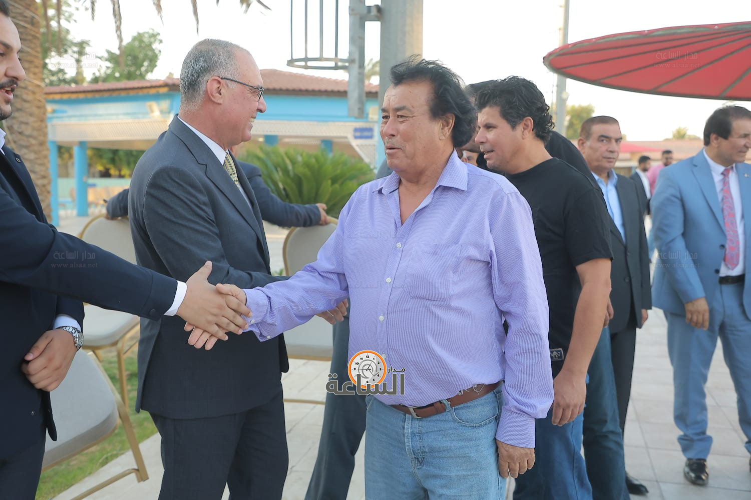 Madar Al-Saa Images 0.3537190261006863