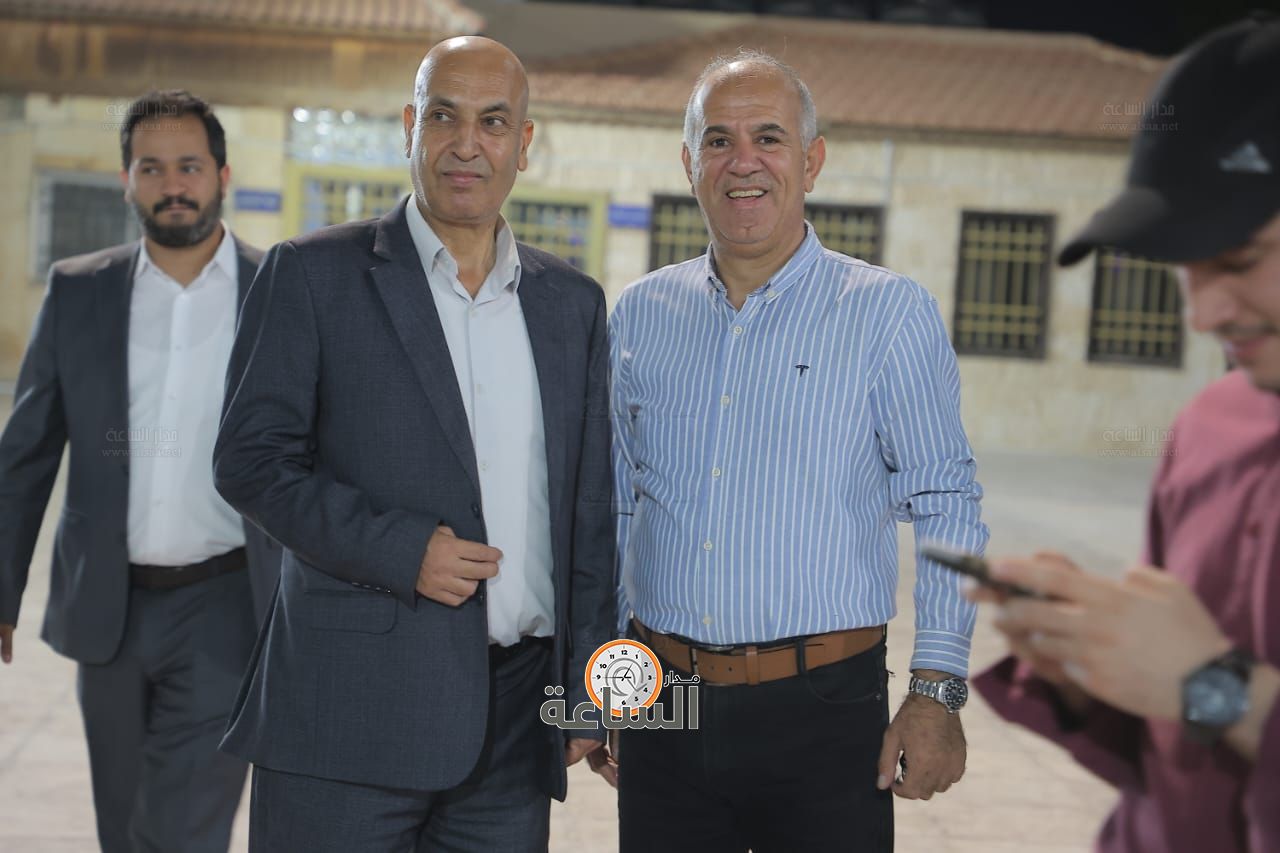 Madar Al-Saa Images 0.8120315235016647