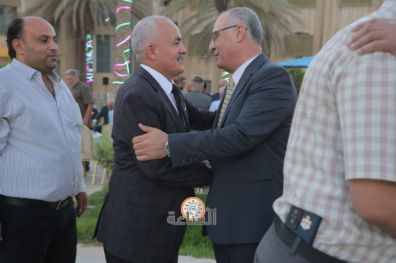 Madar Al-Saa Images 0.40886782730014526