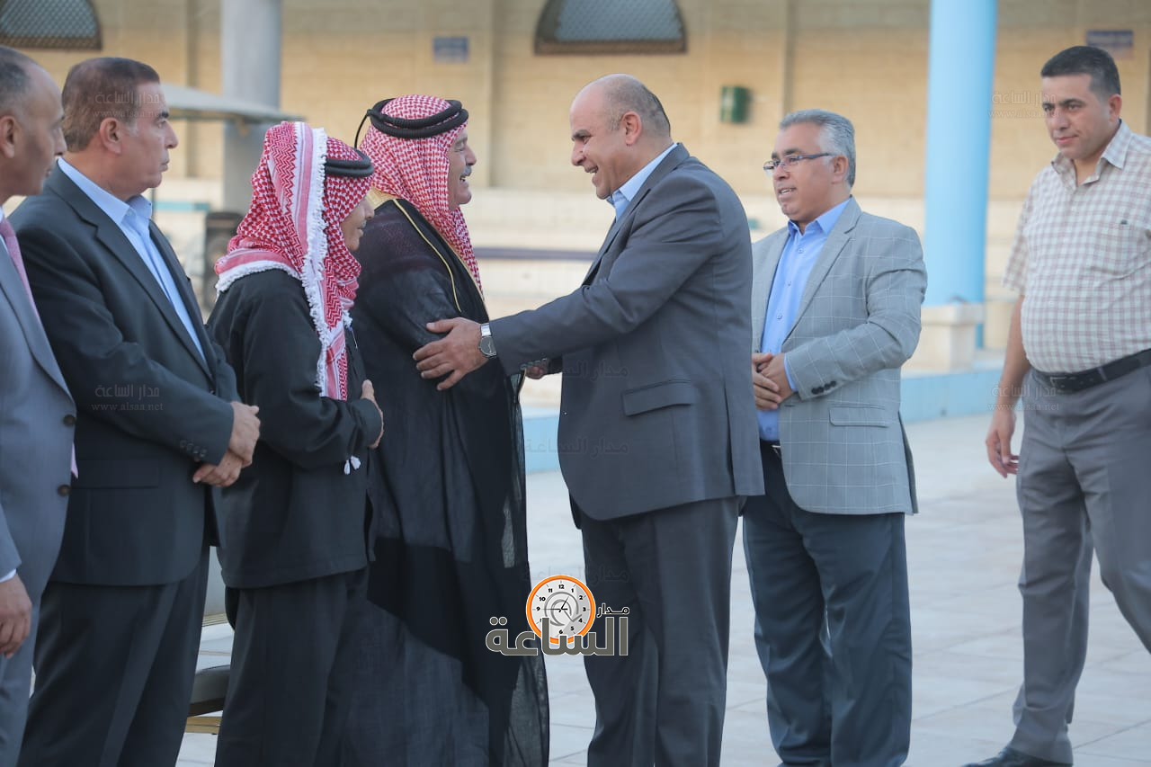 Madar Al-Saa Images 0.4906571321323504