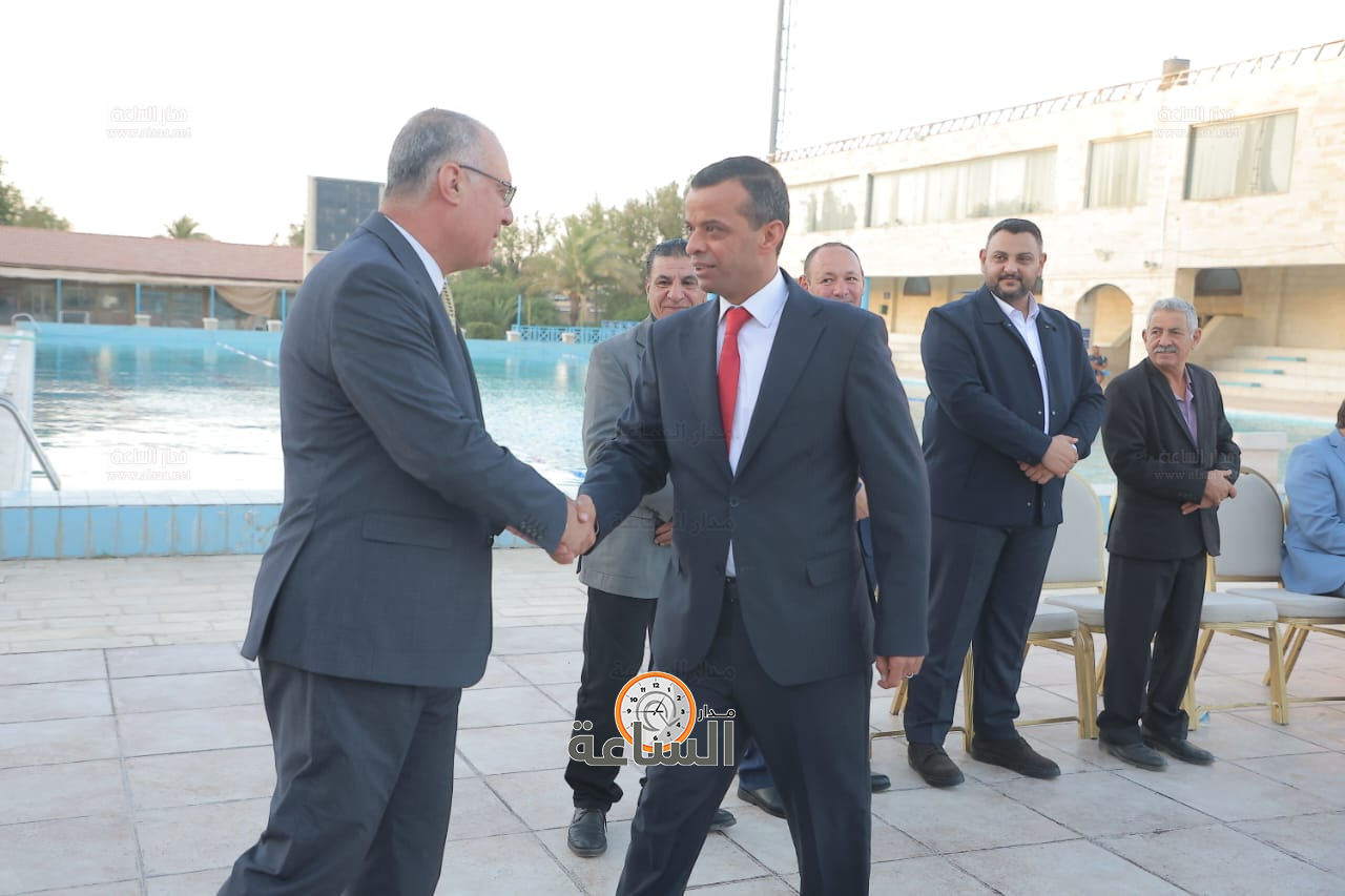 Madar Al-Saa Images 0.19684088653040865