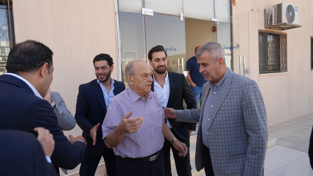 Madar Al-Saa Images 0.1684471779130048