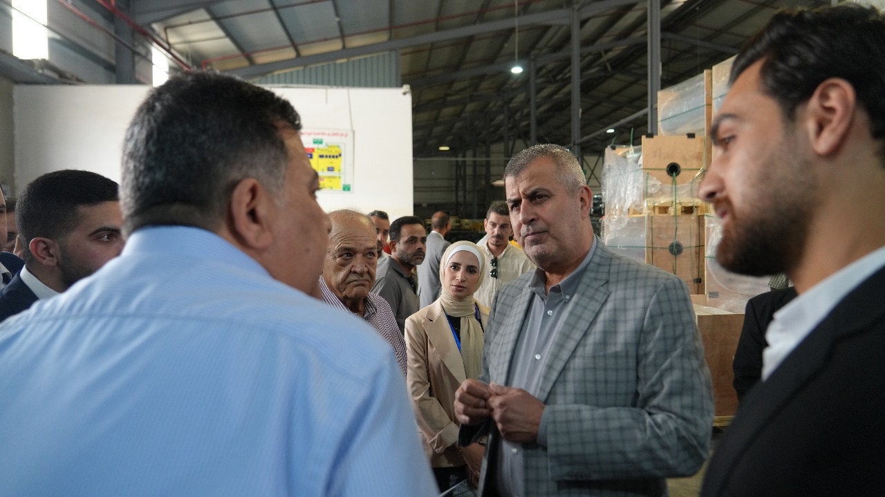 Madar Al-Saa Images 0.47824394149071026