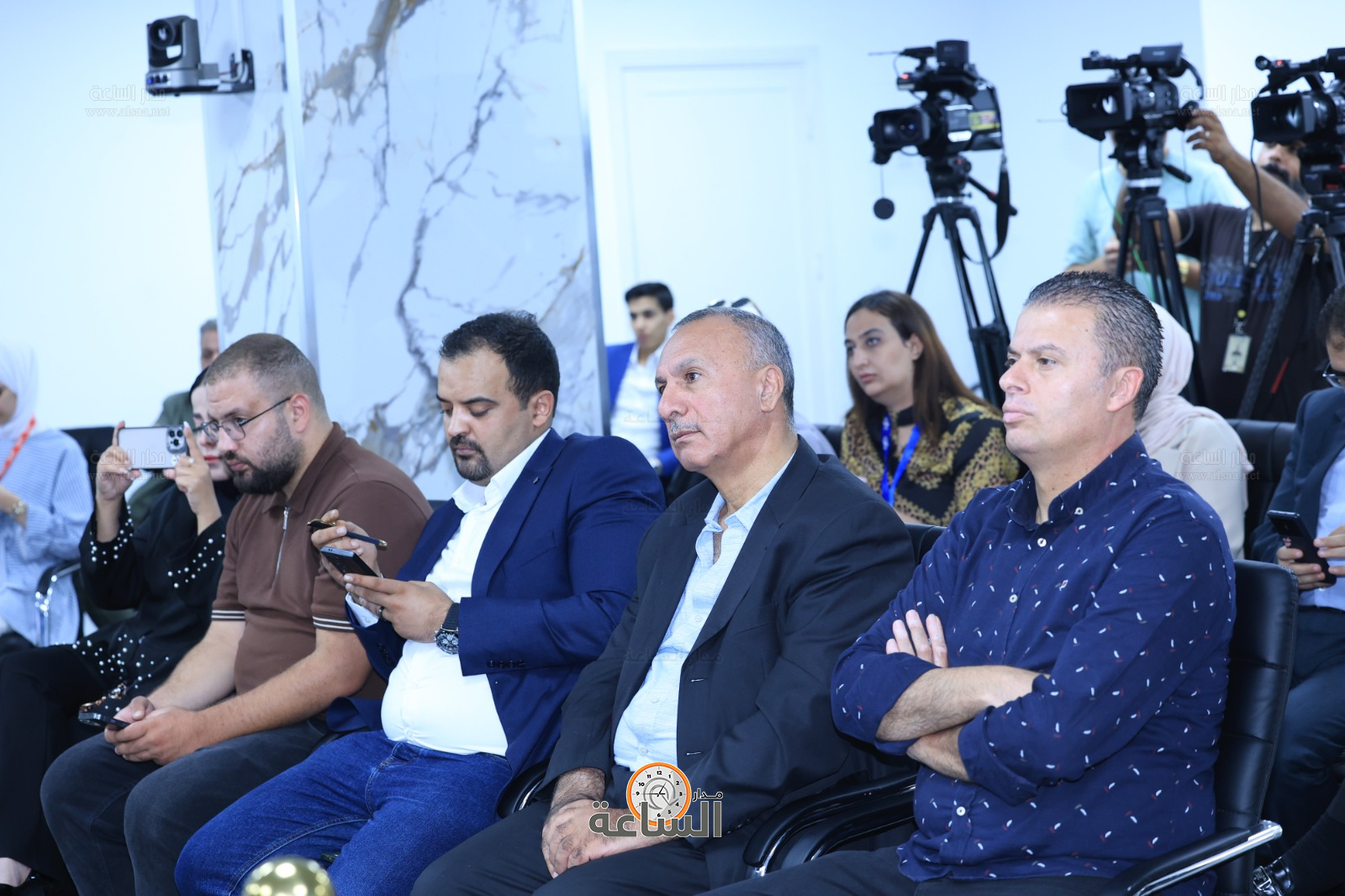 Madar Al-Saa Images 0.022492180790880334