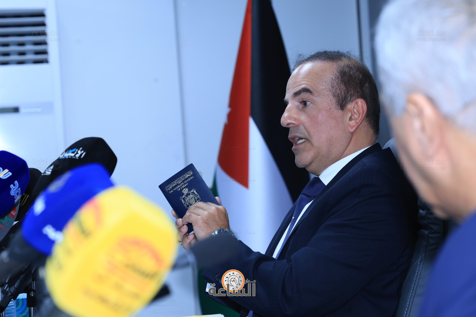 Madar Al-Saa Images 0.6949015652243244