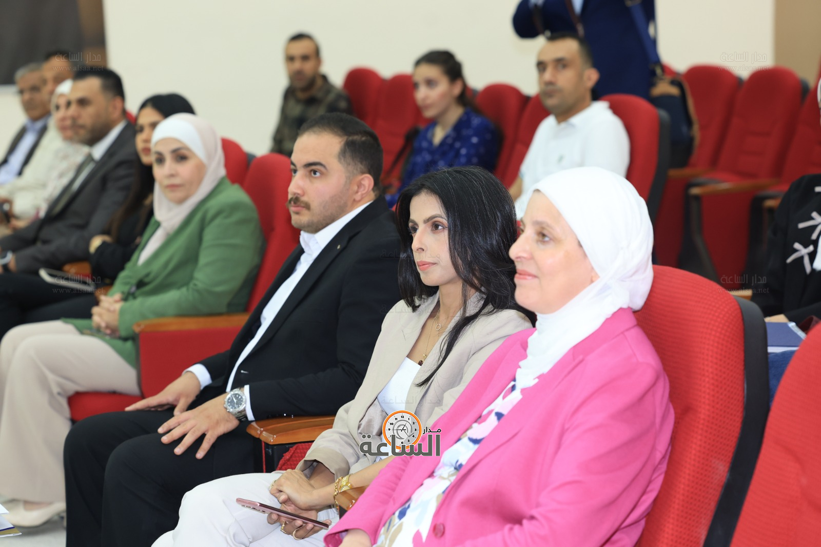 Madar Al-Saa Images 0.13134594132551802