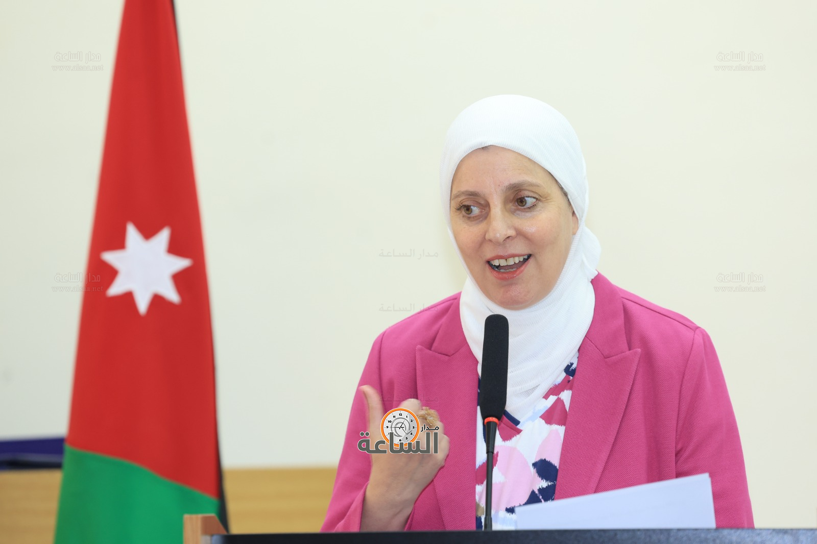 Madar Al-Saa Images 0.09027297643195842