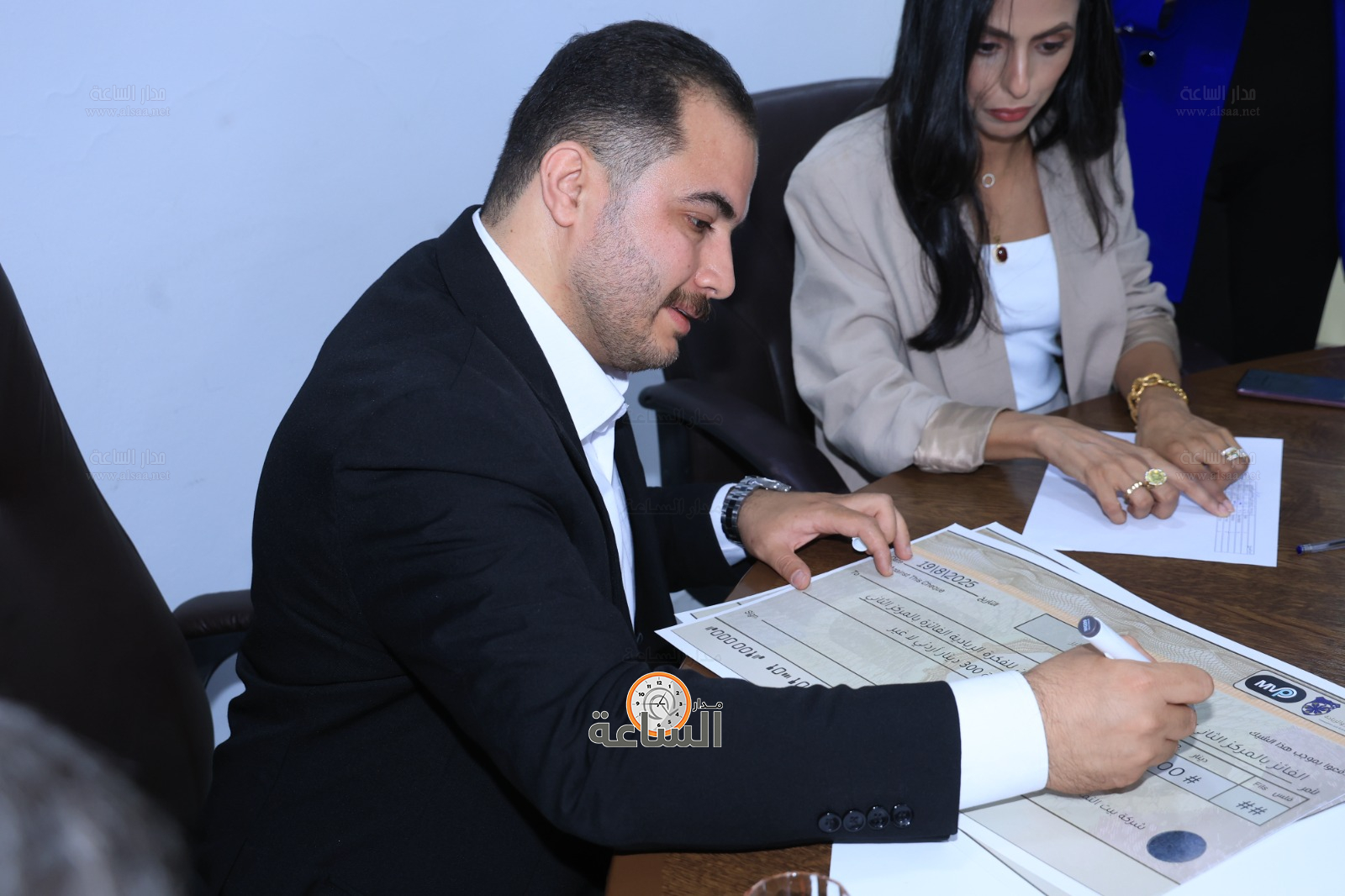 Madar Al-Saa Images 0.5635306389397228