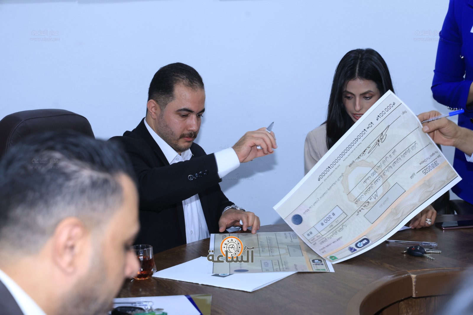 Madar Al-Saa Images 0.6571727373199573