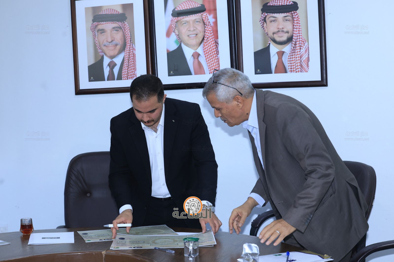 Madar Al-Saa Images 0.4743842547371454