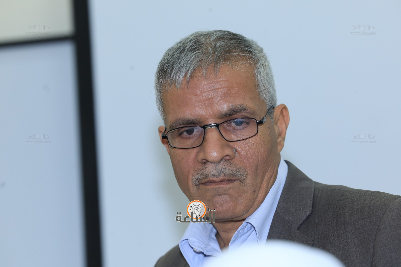 Madar Al-Saa Images 0.4498026647009784