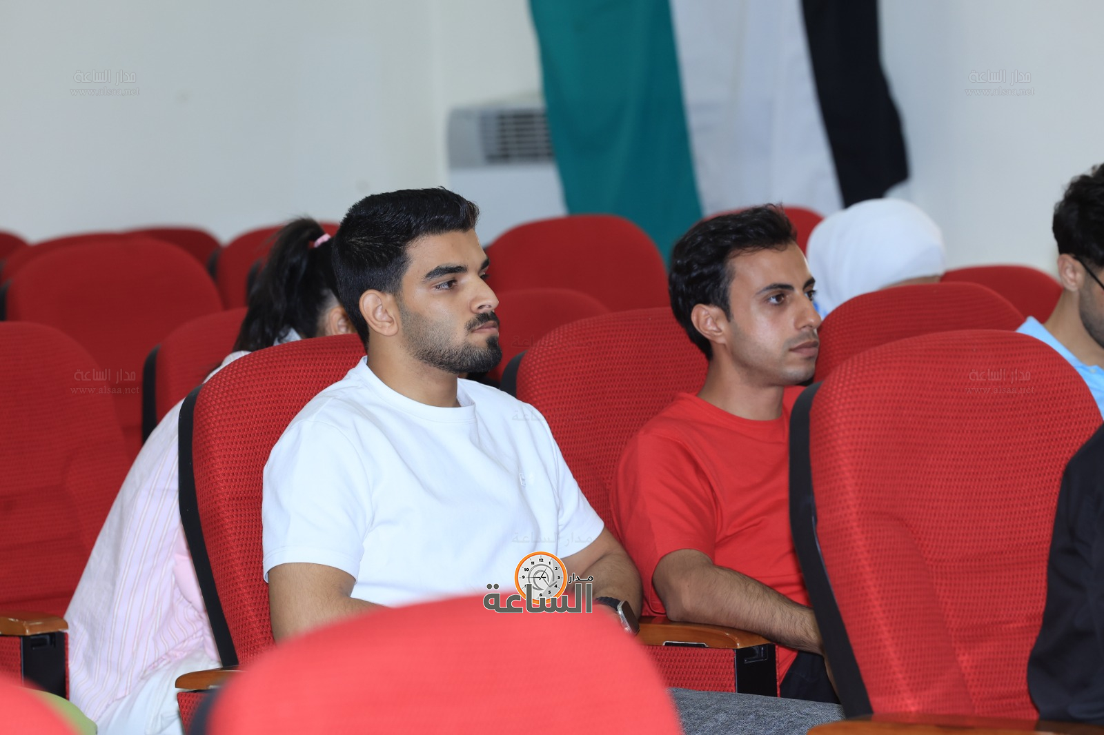 Madar Al-Saa Images 0.48627234833089206