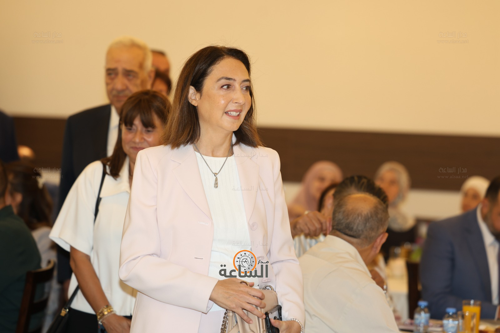 Madar Al-Saa Images 0.9435548605942349